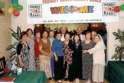 Sr Noelline with Friendly Hands group at their annual fundraiser for Burma.