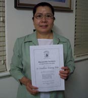 Sr-Noelline-received-her-Certificate2