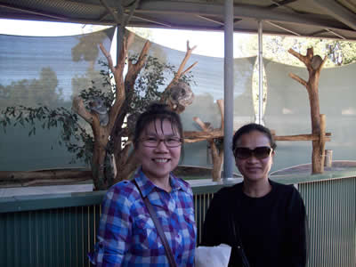 Sr Theresa (Bangkok) visits some Aussie icons with Sr Chalermsri